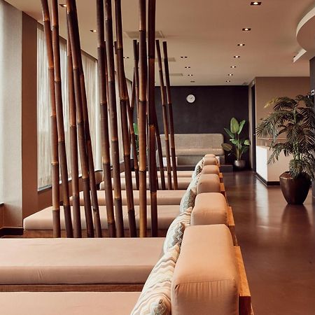 Van Der Valk Hotel Veenendaal Kültér fotó