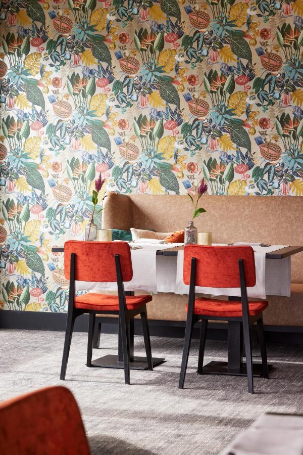 Van Der Valk Hotel Veenendaal Kültér fotó