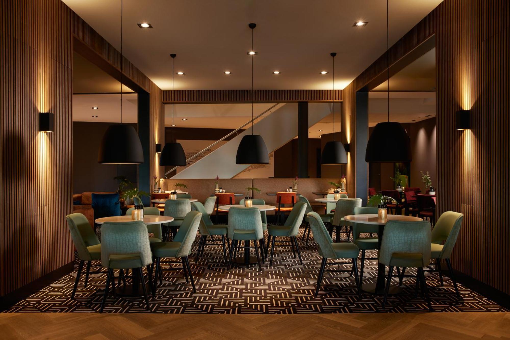 Van Der Valk Hotel Veenendaal Kültér fotó