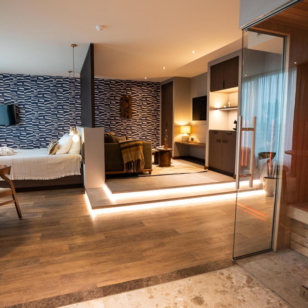 Van Der Valk Hotel Veenendaal Kültér fotó